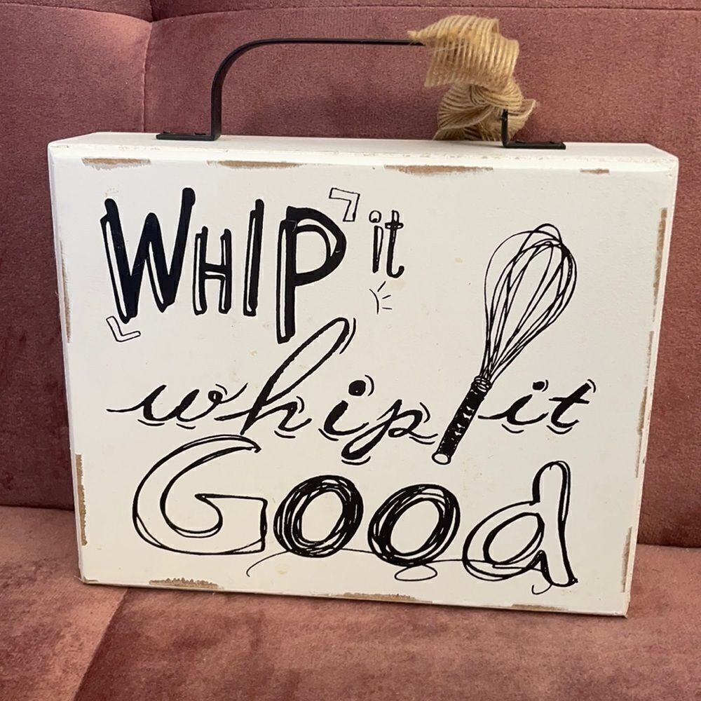 Whip it, whip it Good decor